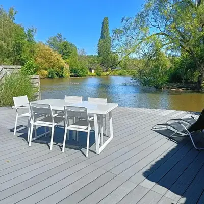 Time 2 Relax chalet aan het water