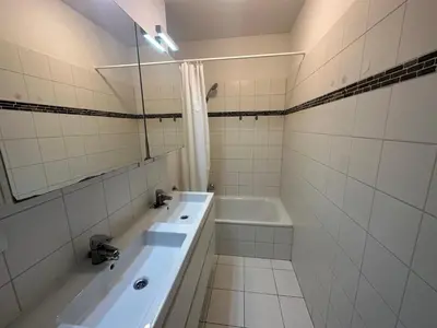 Gallery image of 2 Bedroom Apartment in Center with Balcony in Brussels