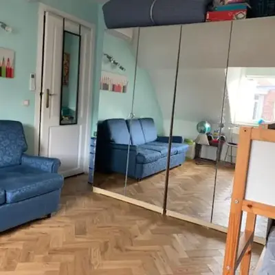 Stay in maison de metre in Etterbeek