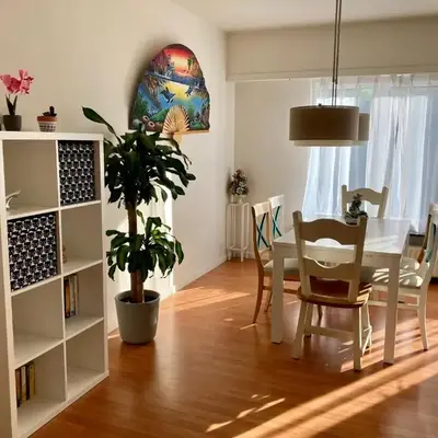 Charming Sunny 100m2 Entire Apartment with 2 bedrooms