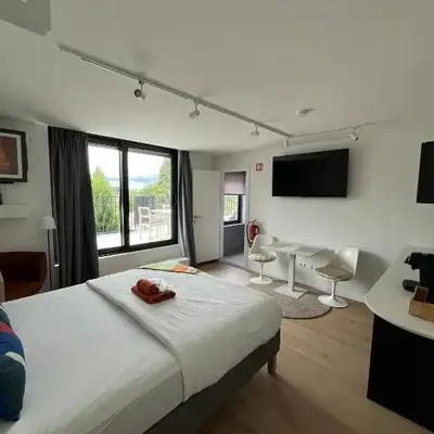 Business Accommodation 'Urban Living' Intimate
