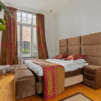 Le Papillon Antwerp Suite 3