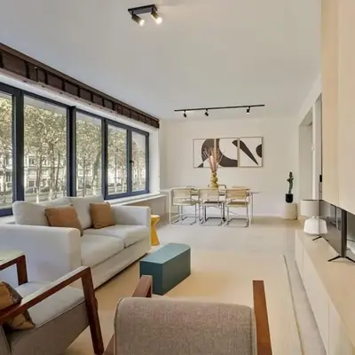 Deluxe 2-BR Apartment in Antwerp
