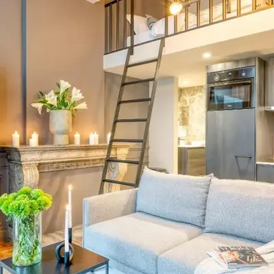 Historic Ghent Building - Ideal Studio Retreat