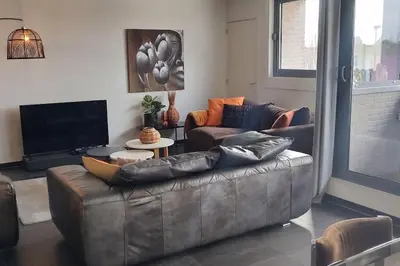 Gallery image of Schitterende loft met gratis parking, vlakbij Antwerpen in Antwerp