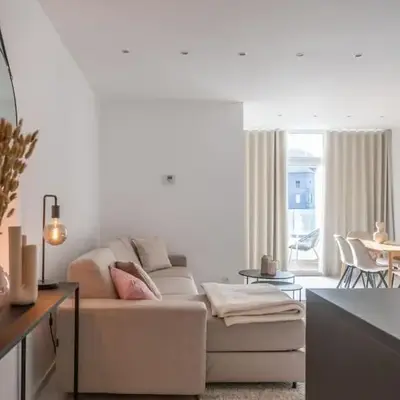 Wonderful central 2BR Ghent apt w view on Leie