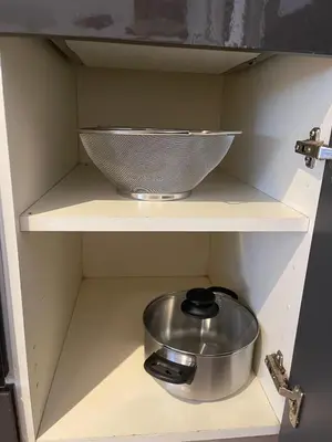 a bowl on a shelf with a bowl on it at La belle étoile de Bruxelles in Brussels