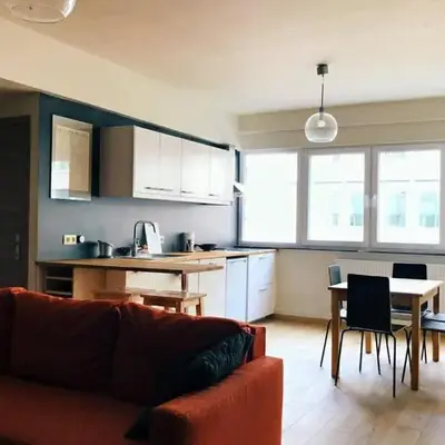 Fully equipped two bedroom apartment Schuman area