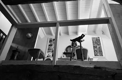 a view of a room with two chairs and a microscope at Mystic's Lodge in Antwerp