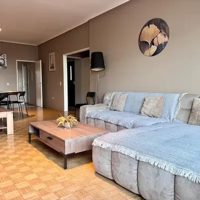 Simon Apartment