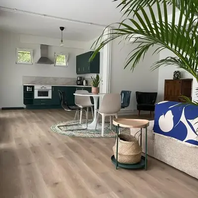 Bright apartment with private parking near Ghent city centre