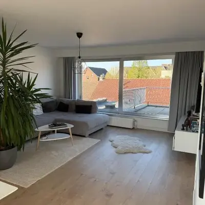 TML 500m - Luxury Penthouse with 2 Balconies