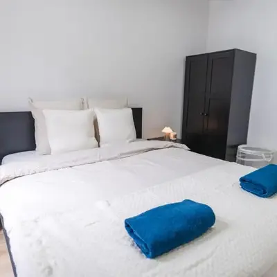 Elegant 3BR & 1LR Waterfront Retreat in Ghent