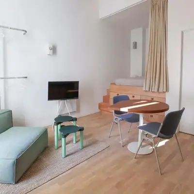 Apartment with City View in Saint-Gilles