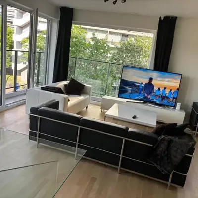 Modern City Apartment Close to Everything