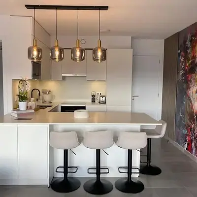 Cosy flat for 2pers 5 min from Gare du Midi by transport