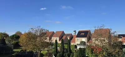 a group of houses in a residential neighborhood at cozy studio Brussels airport in Steenokkerzeel