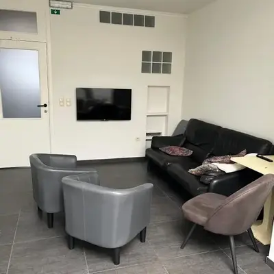 Kamer Demer