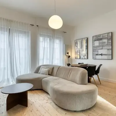 Spacious 3-bedroom apartment with terrace Zurenborg