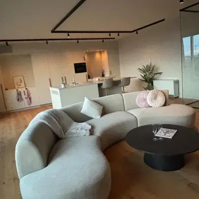 Spacious luxurious 1 bedroom stay in the city center