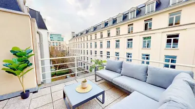 Gallery image of studio centre Bruxelles avec grand balcon pour 2personnes in Brussels