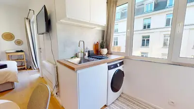 Gallery image of studio centre Bruxelles avec grand balcon pour 2personnes in Brussels