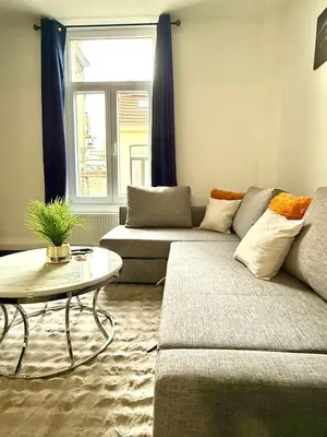 Gallery image of Spacious 7 Min from Gare du Midi in Brussels