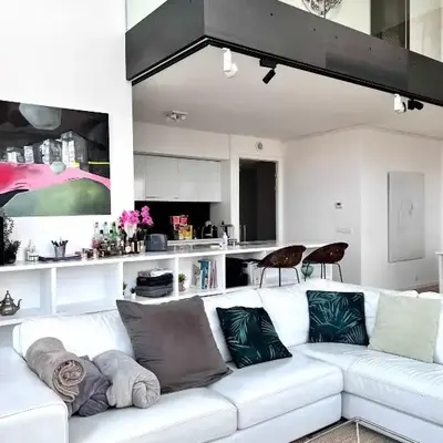 SUite Luxury Skyline Penthouse in Brussels 220 m2 of Elegance