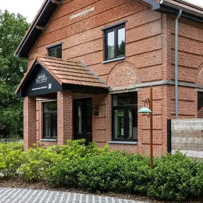 Zeer ruime groepswoning voor 24p