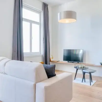 Cozy & Bright Stay in Ghent - Parking Included