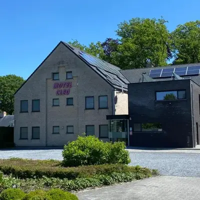 Hotel Cleo