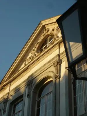 a building with a window on the side of it at B&B The Verhaegen in Ghent
