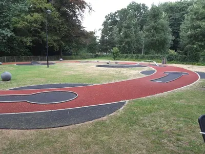 a skate park with a design on the grass at Casa di Cynthia in Antwerp