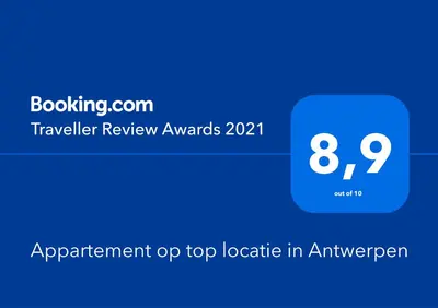 a blue box with the number eight on it at Appartement op top locatie in Antwerpen in Antwerp