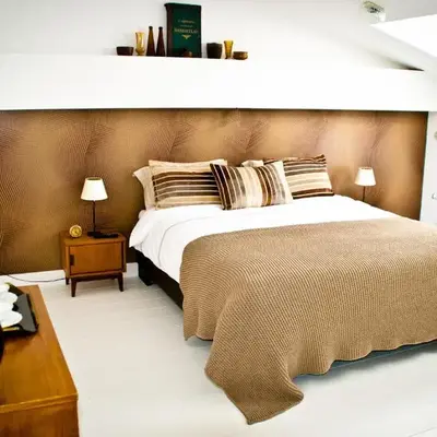 House Ninety Guesthouse