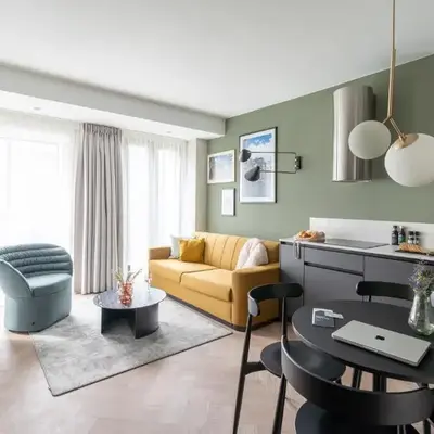 YAYS Antwerp Opera by Numa