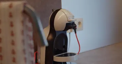 a hair dryer sitting on top of a table at Berkies - autonome studio in Steenokkerzeel