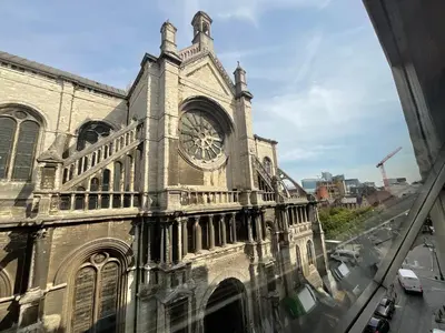 Gallery image of St Catherine - Sweet home - Bxl - Studio Apartment with city view in Brussels