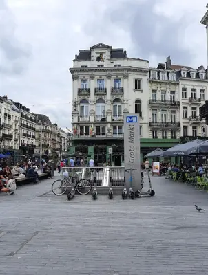 Gallery image of St Catherine - Sweet home - Bxl - Studio Apartment with city view in Brussels