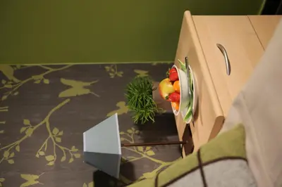 a counter top with a box with a fruit on it at B&B Hippo-Droom in Hoeilaart