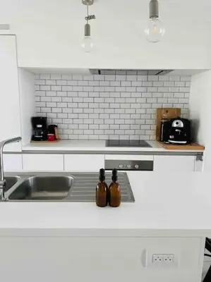 Gallery image of OEVER51: Slapen aan het water in Aalst